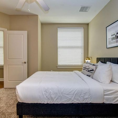 Abode Memphis - Downtown Madison Ave Apartment ภายนอก รูปภาพ