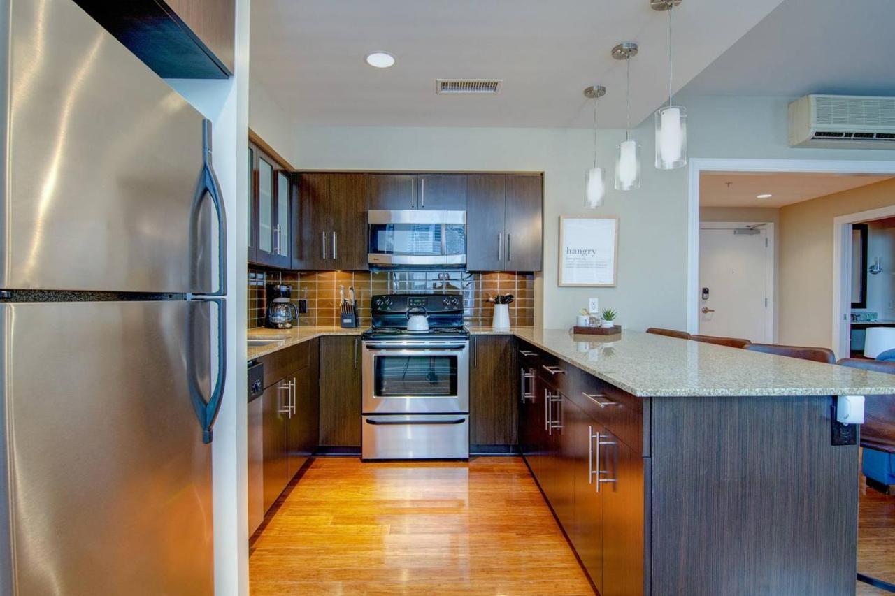 Abode Memphis - Downtown Madison Ave Apartment ภายนอก รูปภาพ