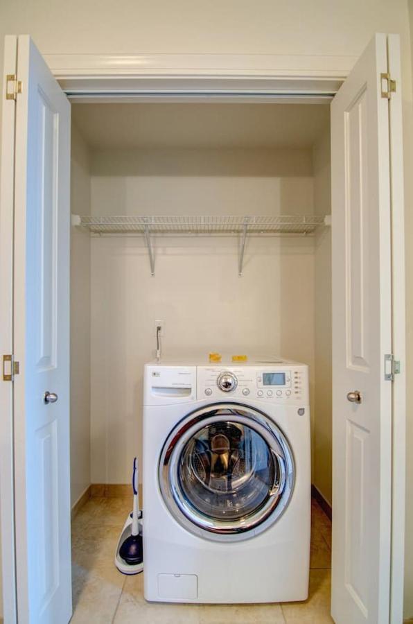Abode Memphis - Downtown Madison Ave Apartment ภายนอก รูปภาพ