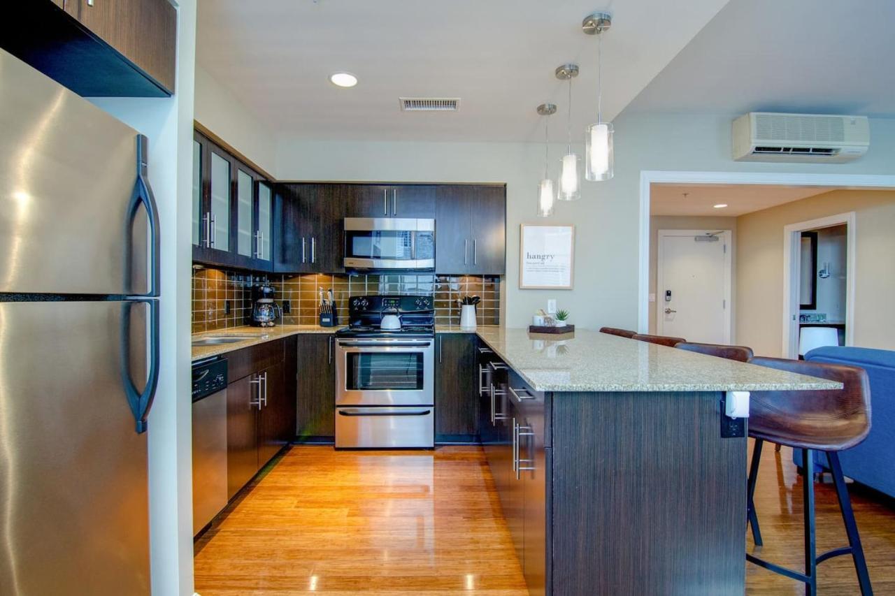Abode Memphis - Downtown Madison Ave Apartment ภายนอก รูปภาพ