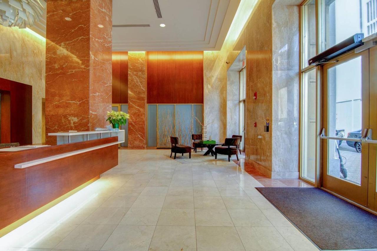 Abode Memphis - Downtown Madison Ave Apartment ภายนอก รูปภาพ