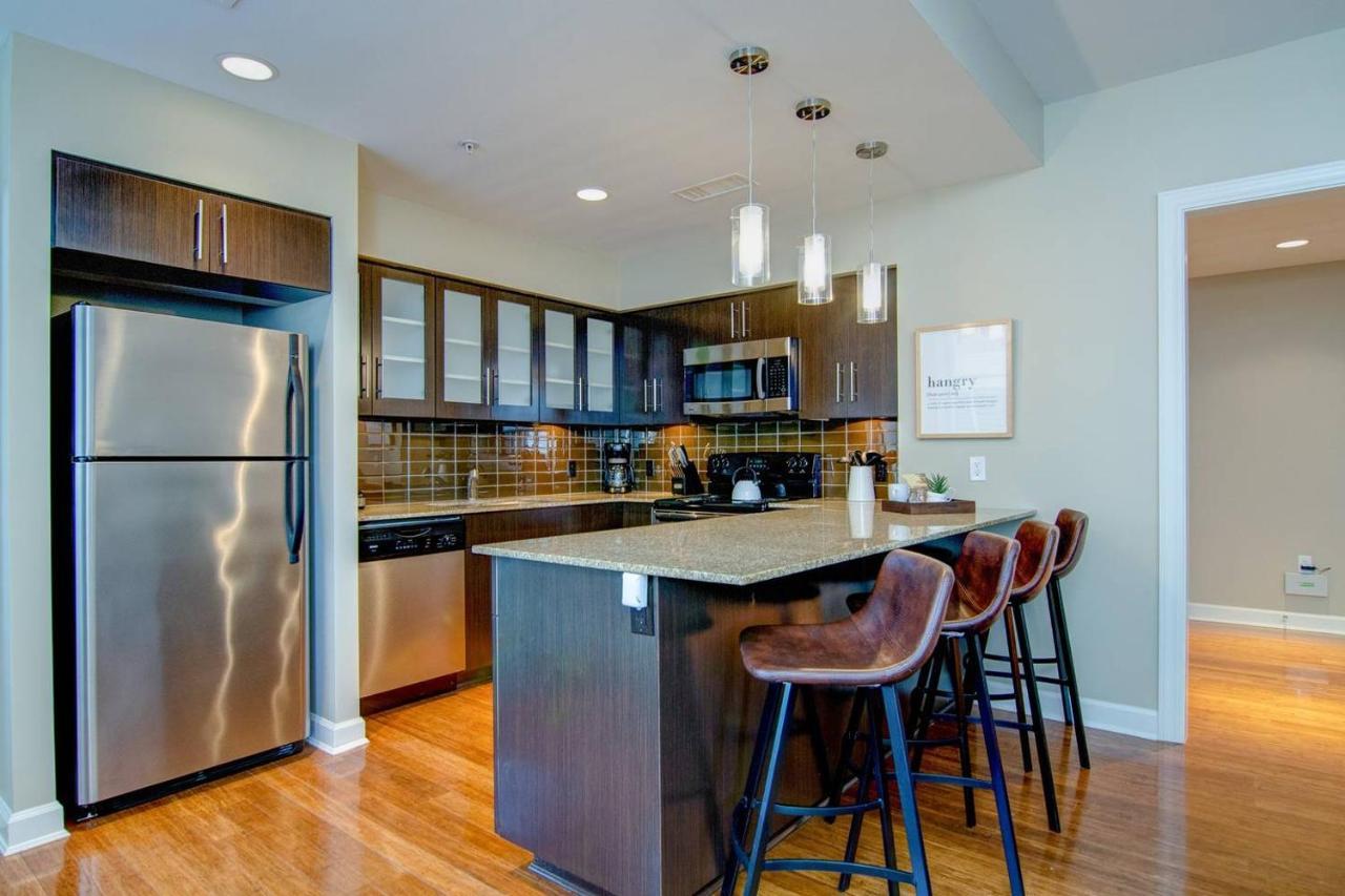 Abode Memphis - Downtown Madison Ave Apartment ภายนอก รูปภาพ