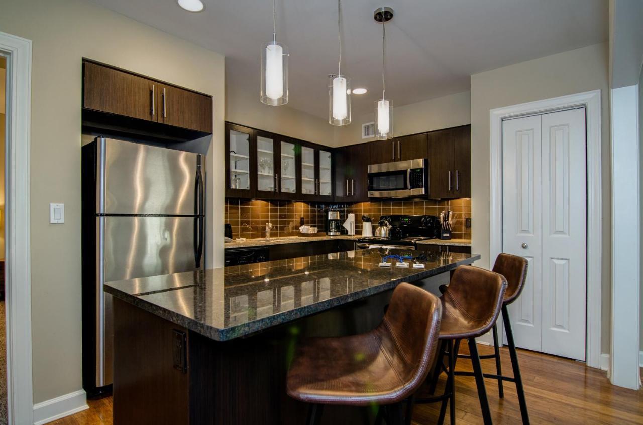 Abode Memphis - Downtown Madison Ave Apartment ภายนอก รูปภาพ
