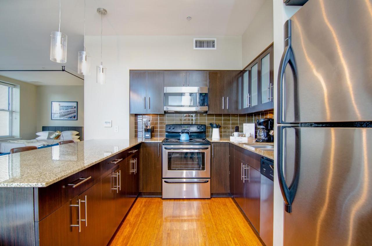 Abode Memphis - Downtown Madison Ave Apartment ภายนอก รูปภาพ