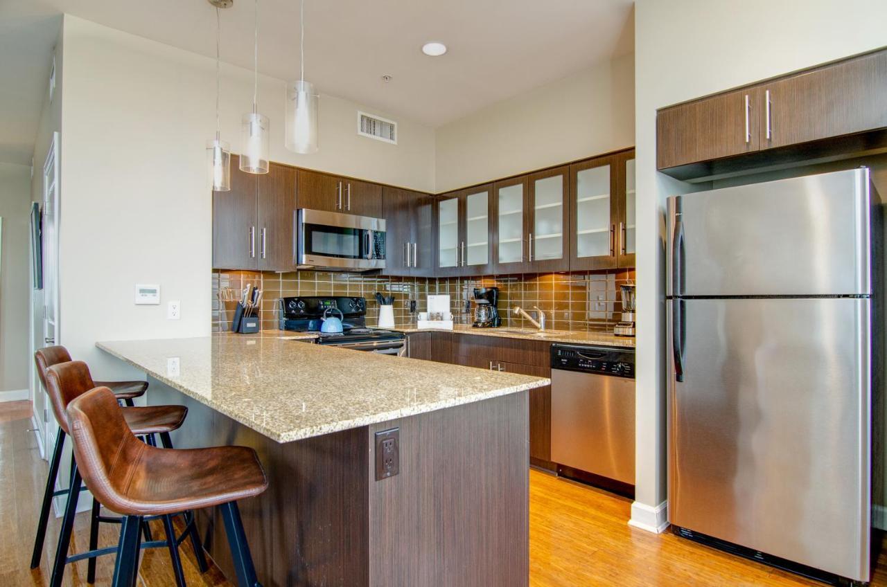 Abode Memphis - Downtown Madison Ave Apartment ภายนอก รูปภาพ