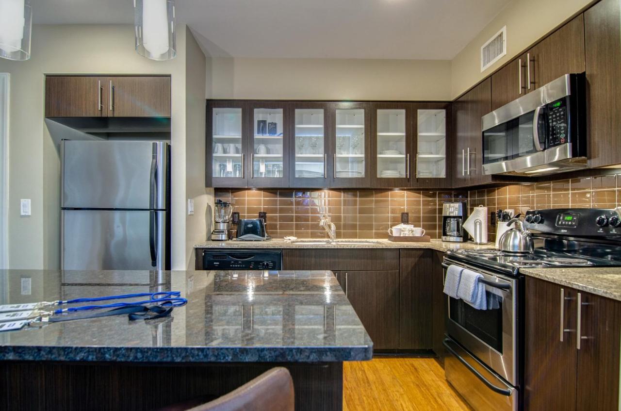 Abode Memphis - Downtown Madison Ave Apartment ภายนอก รูปภาพ