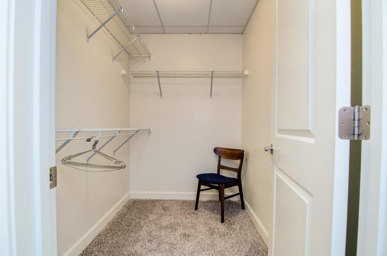 Abode Memphis - Downtown Madison Ave Apartment ภายนอก รูปภาพ